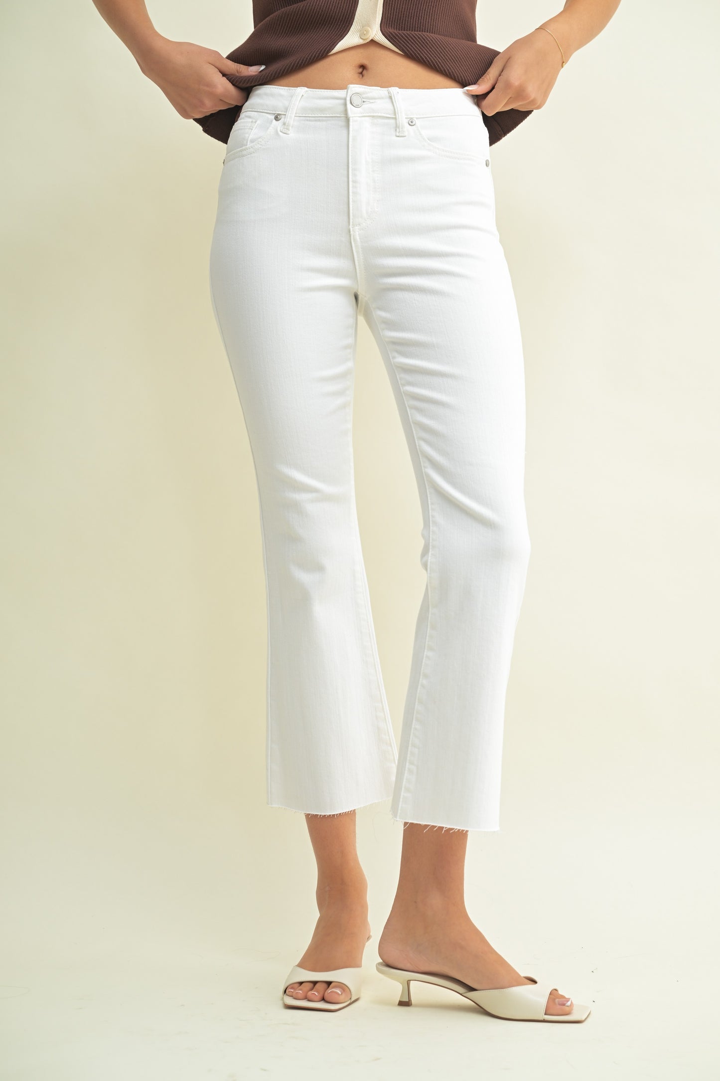 Cropped Kick Flare