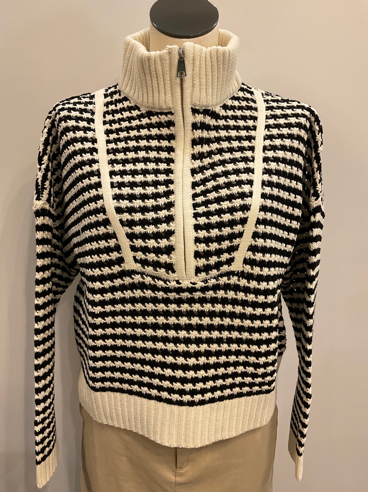 Black & White 1/4 Zip