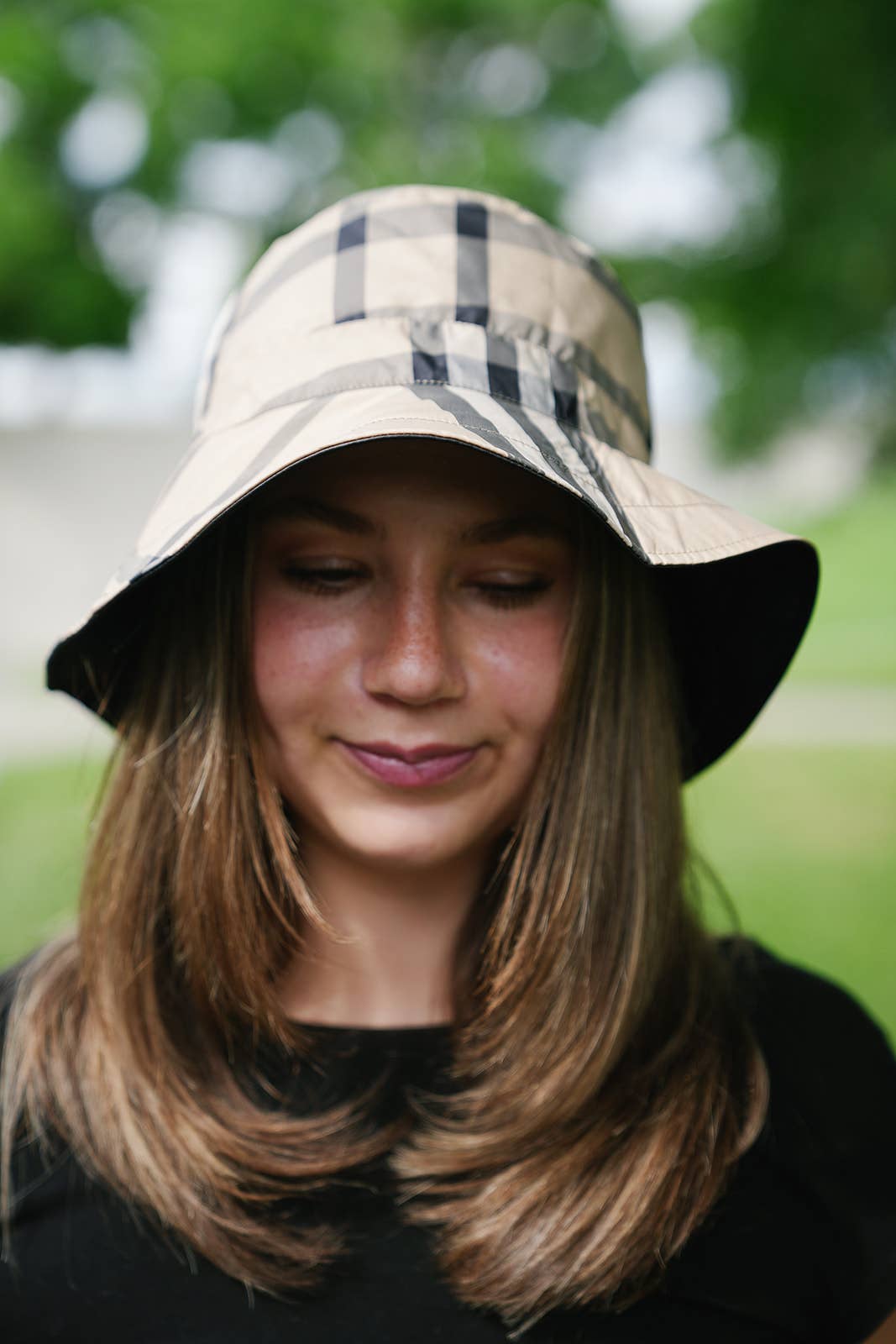 Shiny Black & Plaid RAINCAP