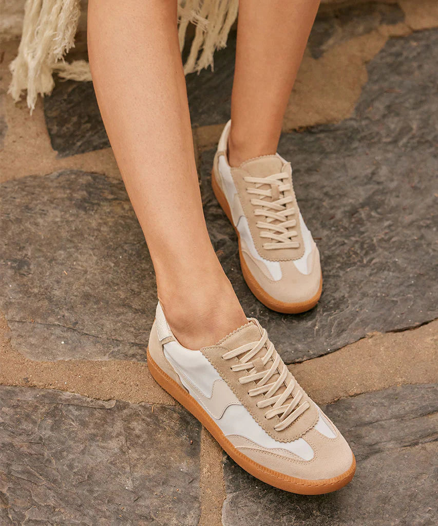 Dolce Vita Notice Sneakers Ivory